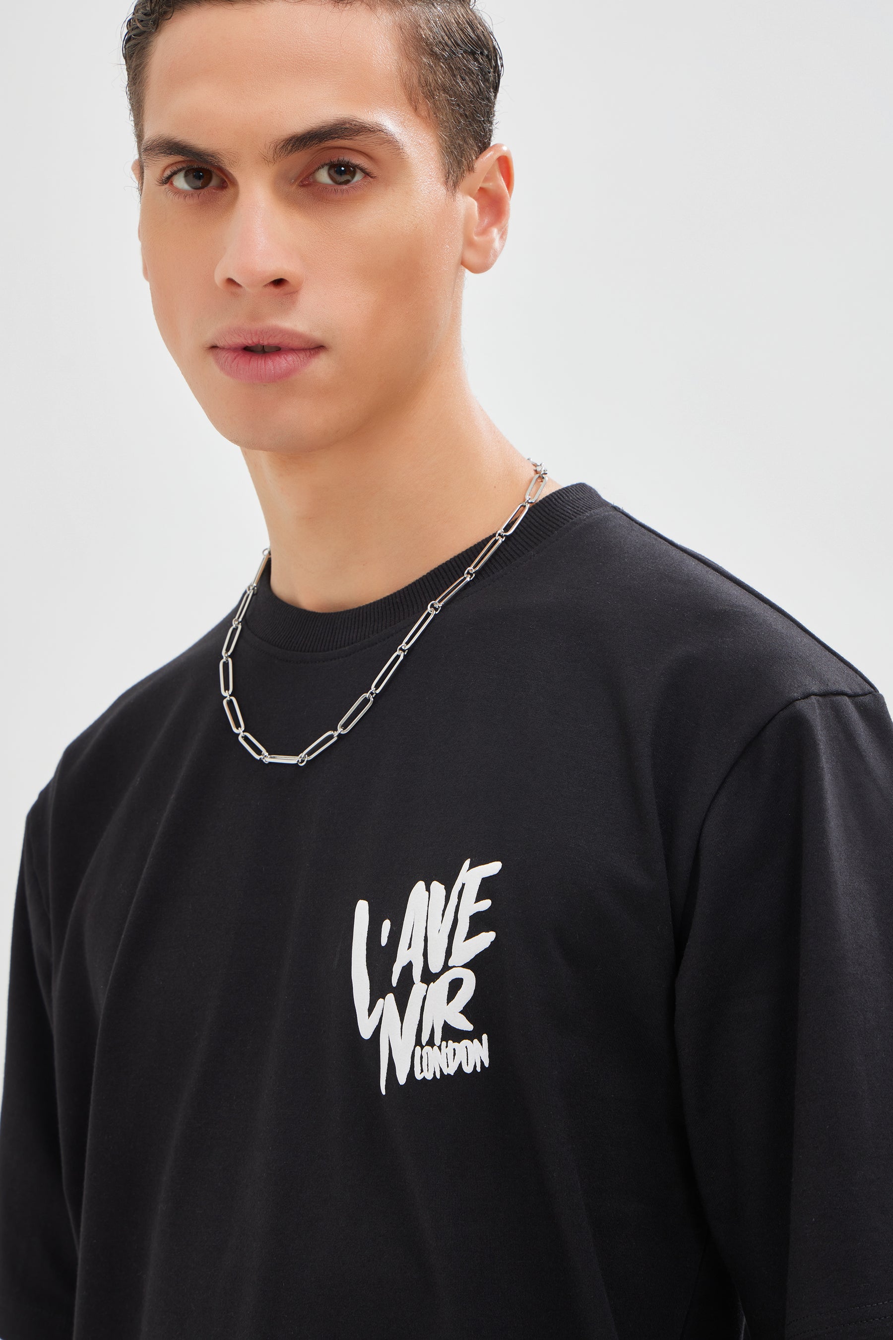 L'avenir LDN Unisex T-shirt - Black