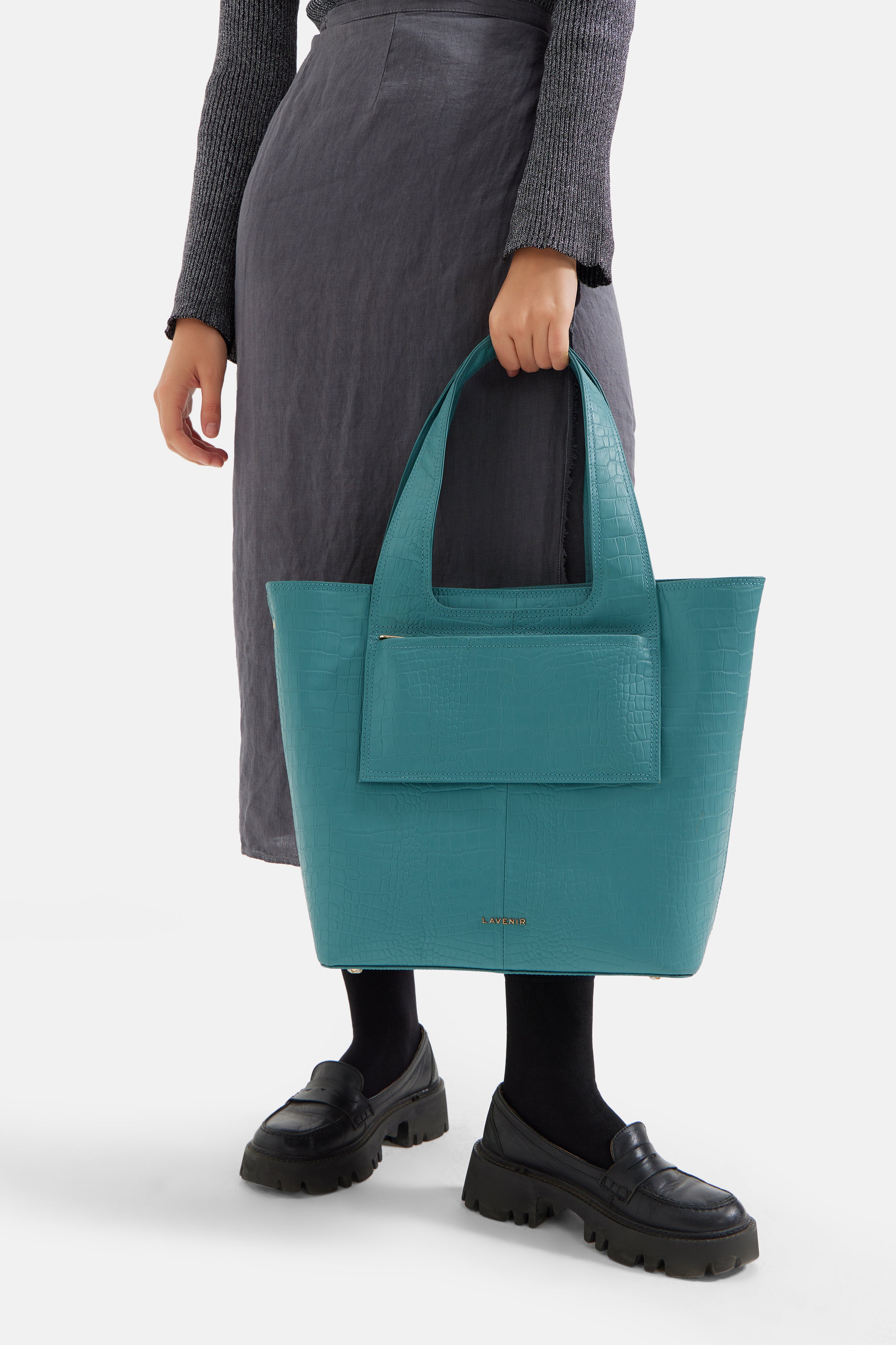 Barbara - Travel Tote Bag - Croco Bondi Blue