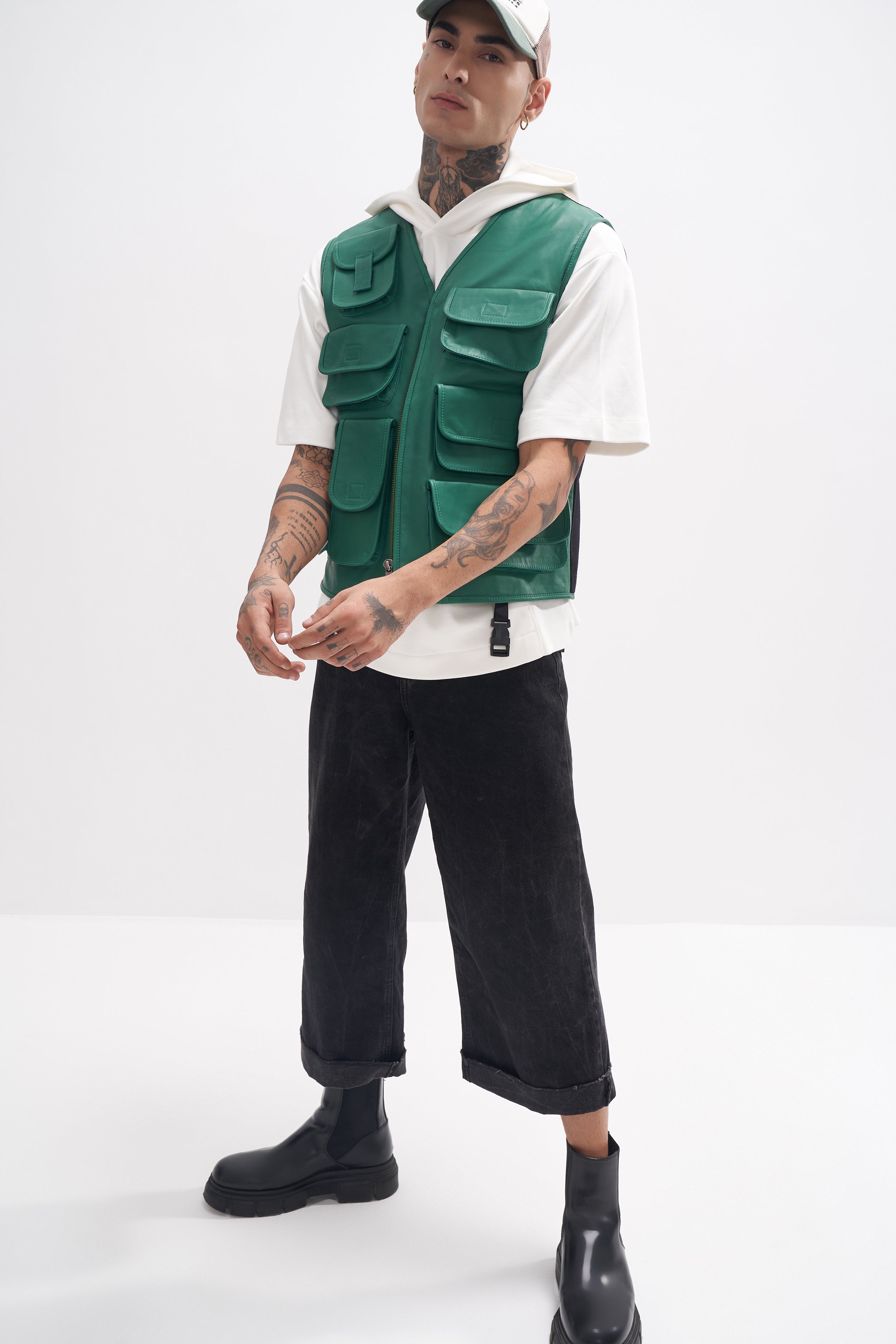 Otis - Leather Utility Gilet - Green