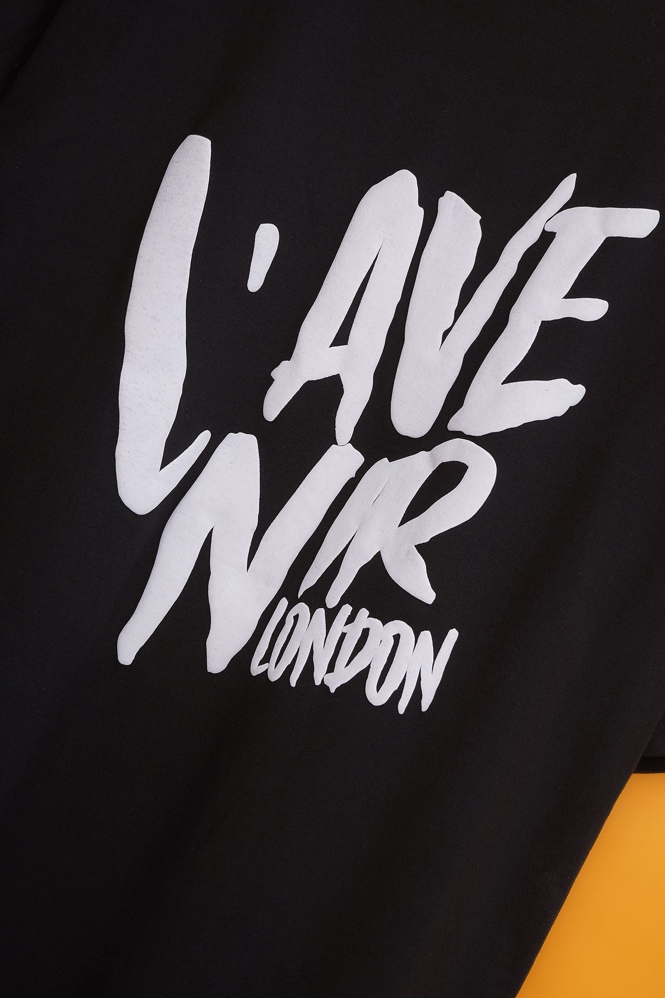 L'avenir LDN Unisex T-shirt - Black